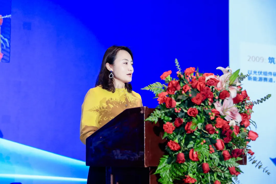 Deep Cultivation through Innovation | Chairman of Osda Solar Honored as 'Outstanding Entrepreneur of Ningbo City